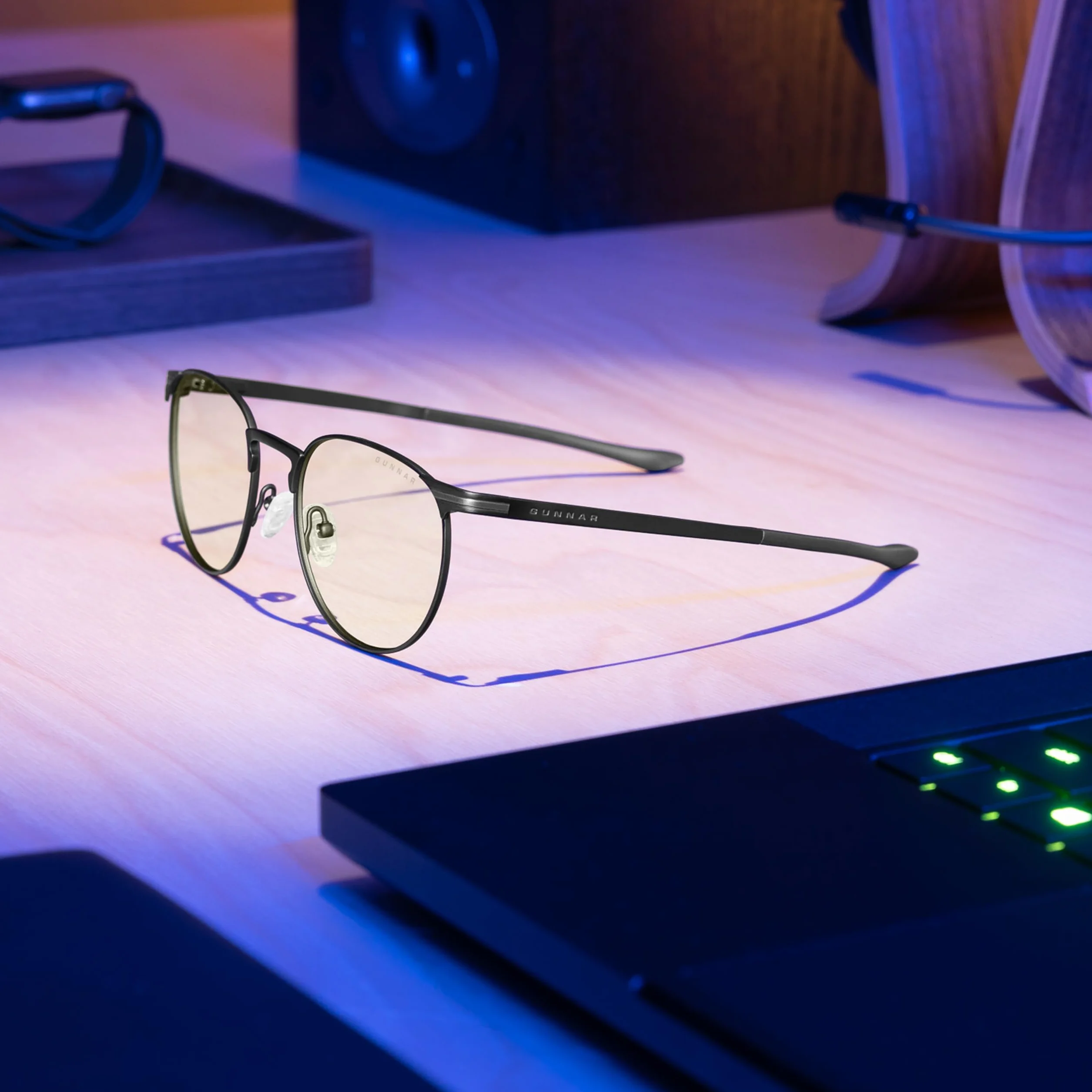 Gunnar Mateo Gafas Gaming y para Ordenador – Colección Titanium – Bloqueo de luz azul para aliviar la fatiga visual y la sequedad ocular