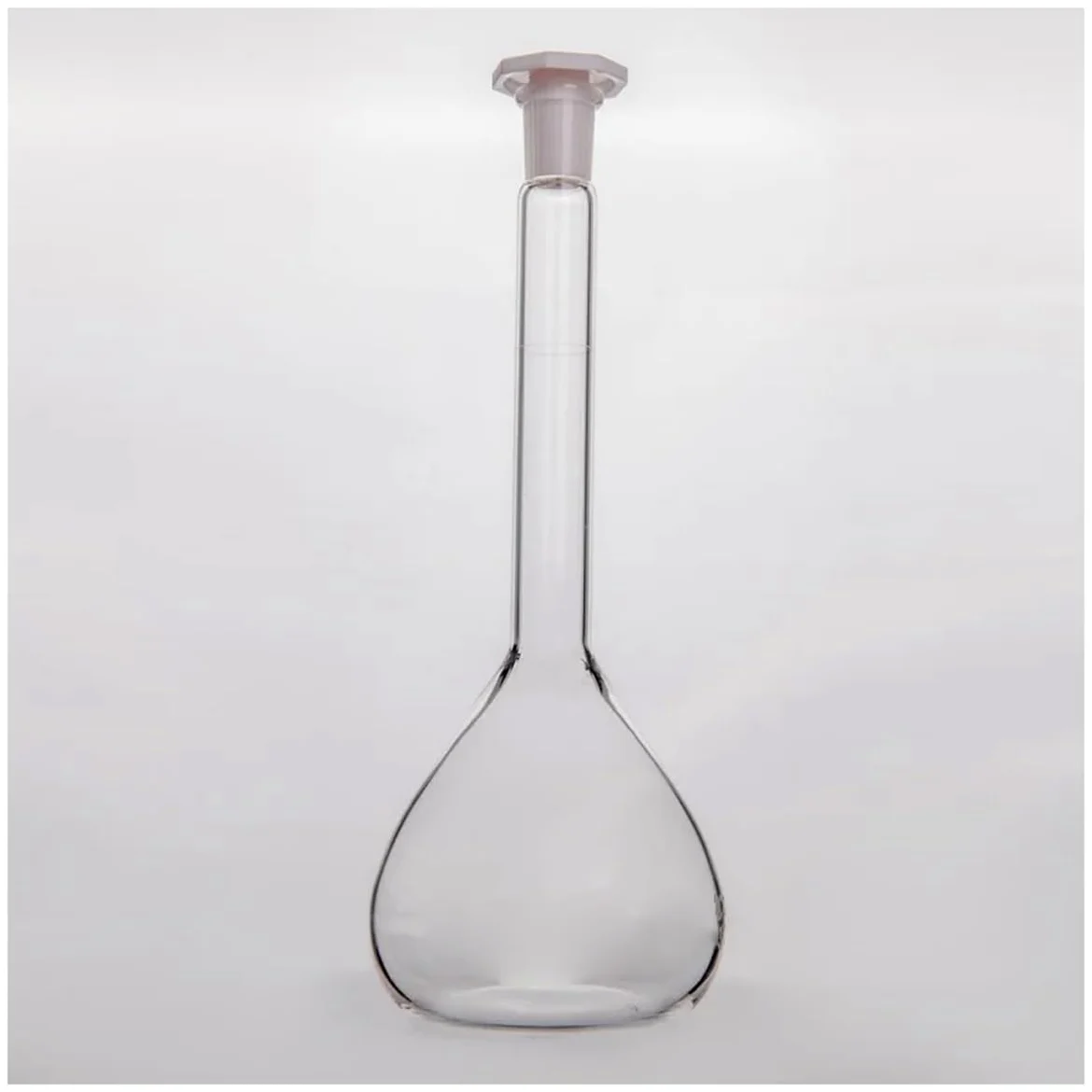 Equipos y suministros de laboratorio Matraz aforado transparente con tapón de plástico, vidrio borosilicato F81